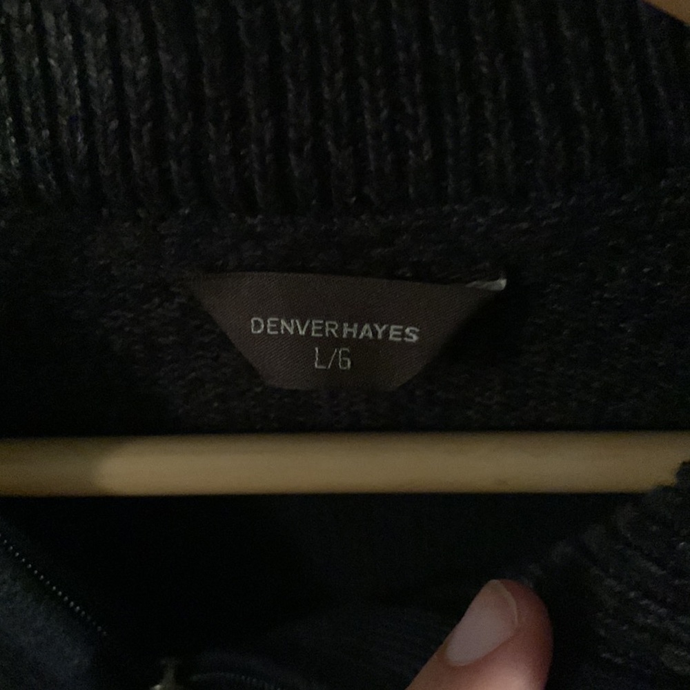 5/$45 Men’s Pullover Sweater - Picture 2 of 2